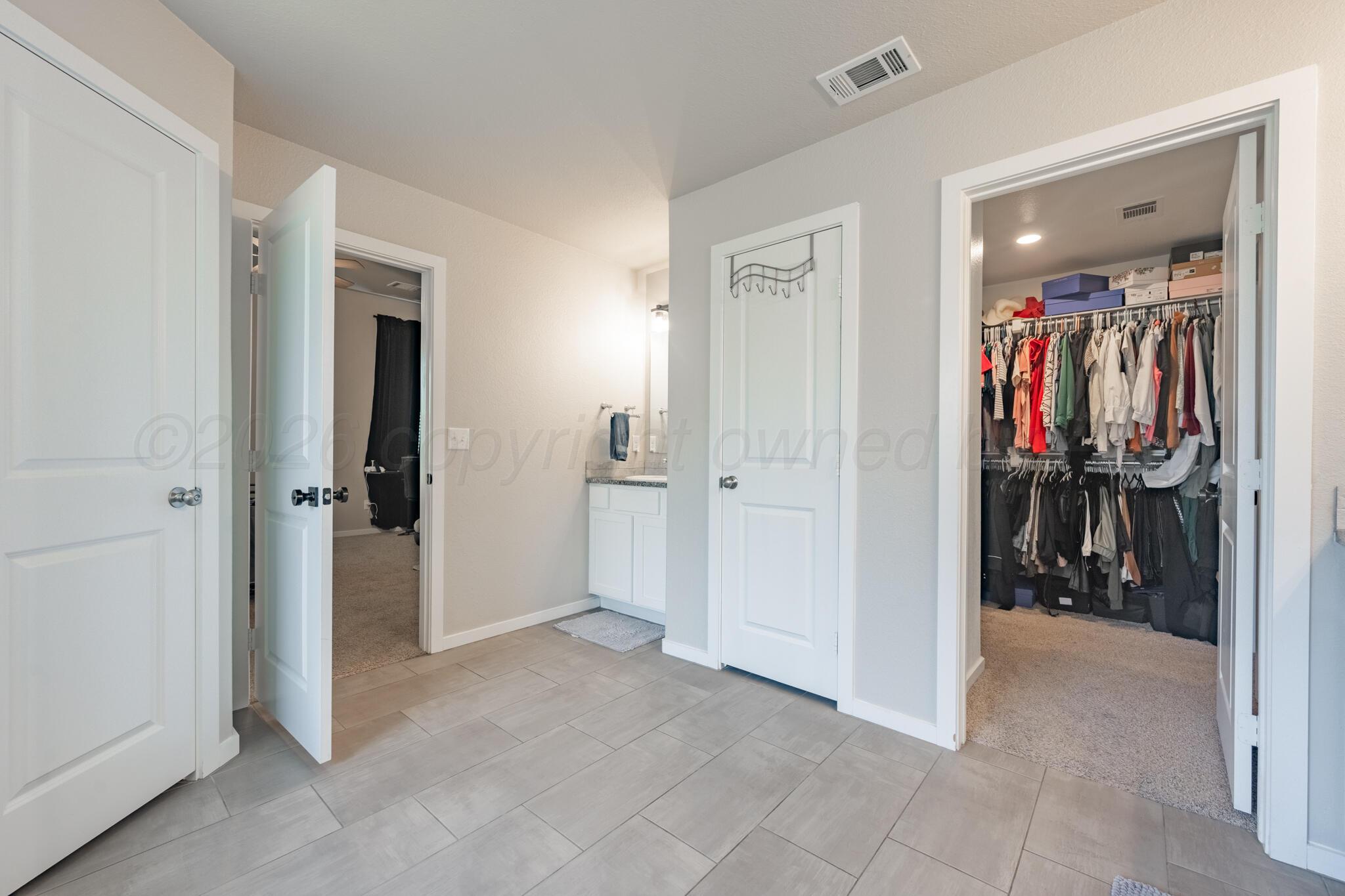 9207 Lexford Property Photo 12