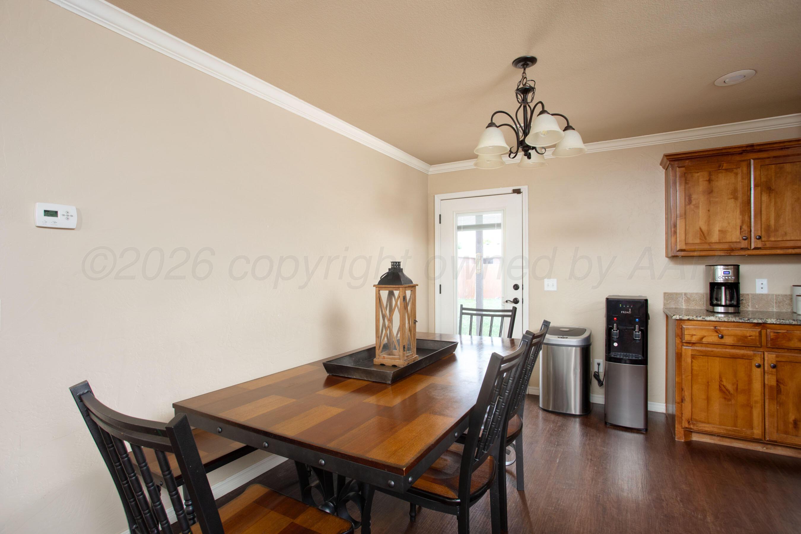 2800 Simkins Lane Property Photo 7