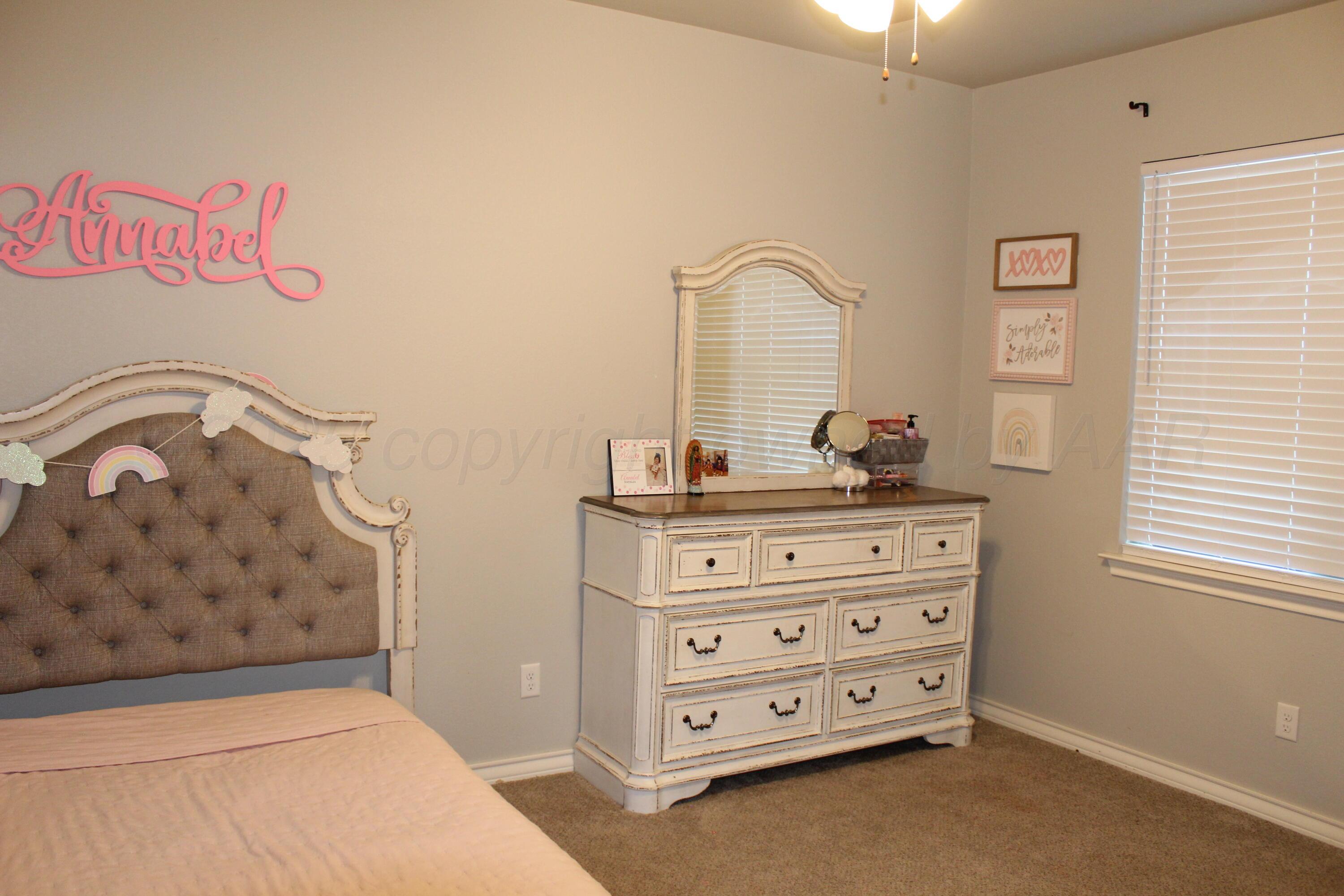 1123 Estacado Street Property Photo 7