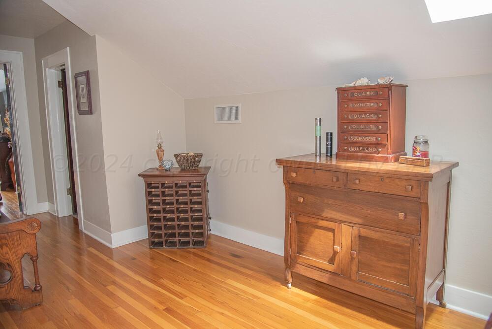 2122 S Hayden Street Property Photo 53