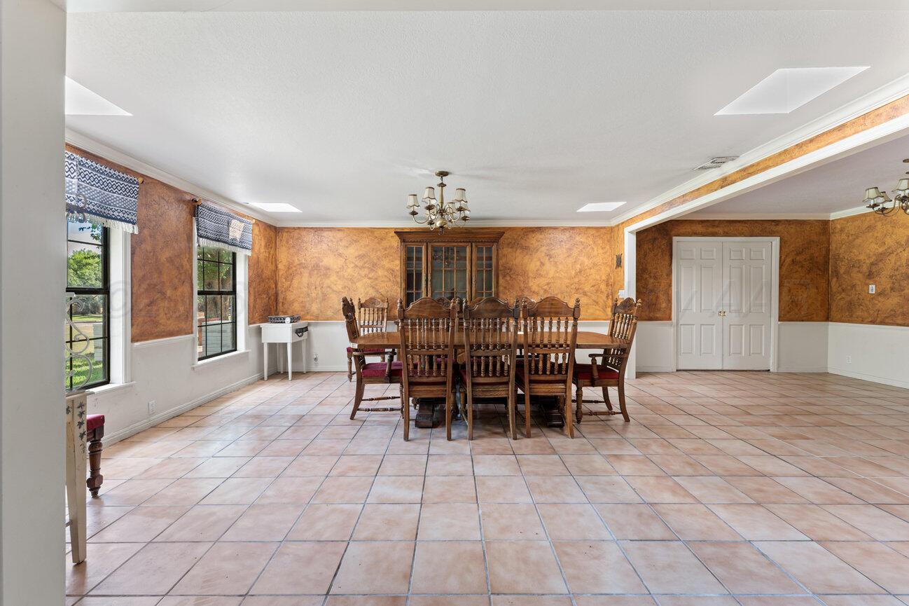 402 Linden Street Property Photo 16