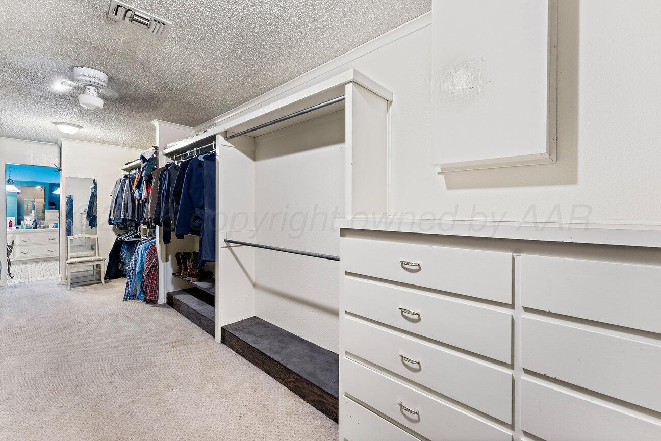 402 Linden Street Property Photo 51