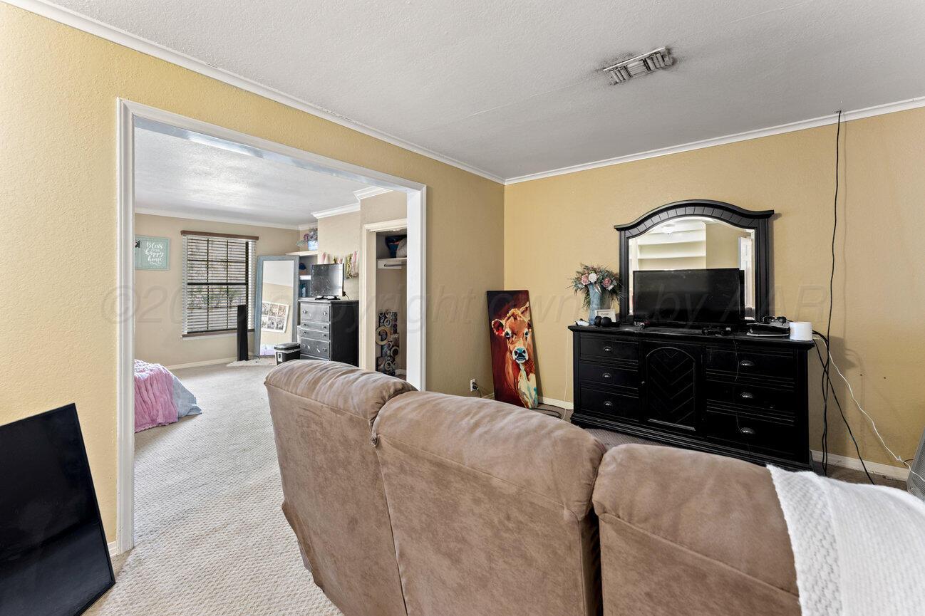 402 Linden Street Property Photo 60