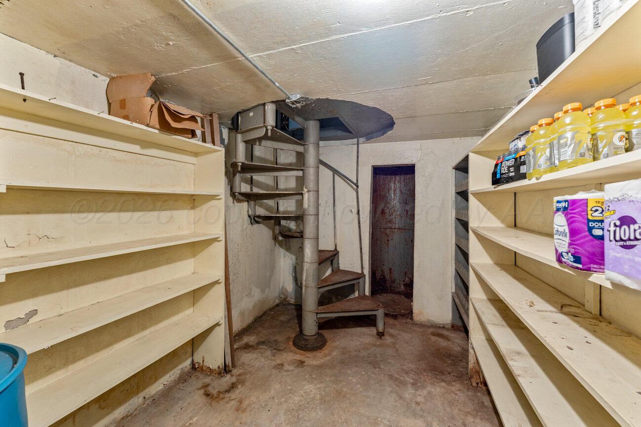 402 Linden Street Property Photo 83