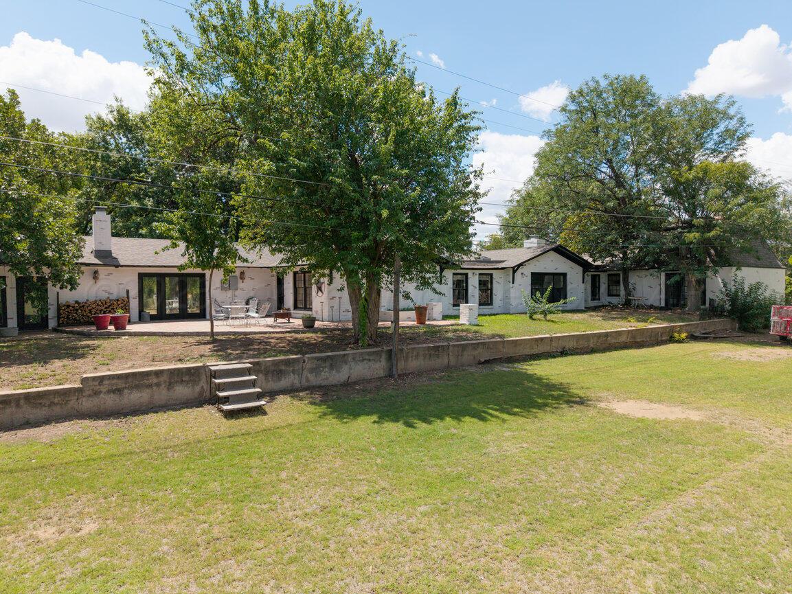 402 Linden Street Property Photo 87
