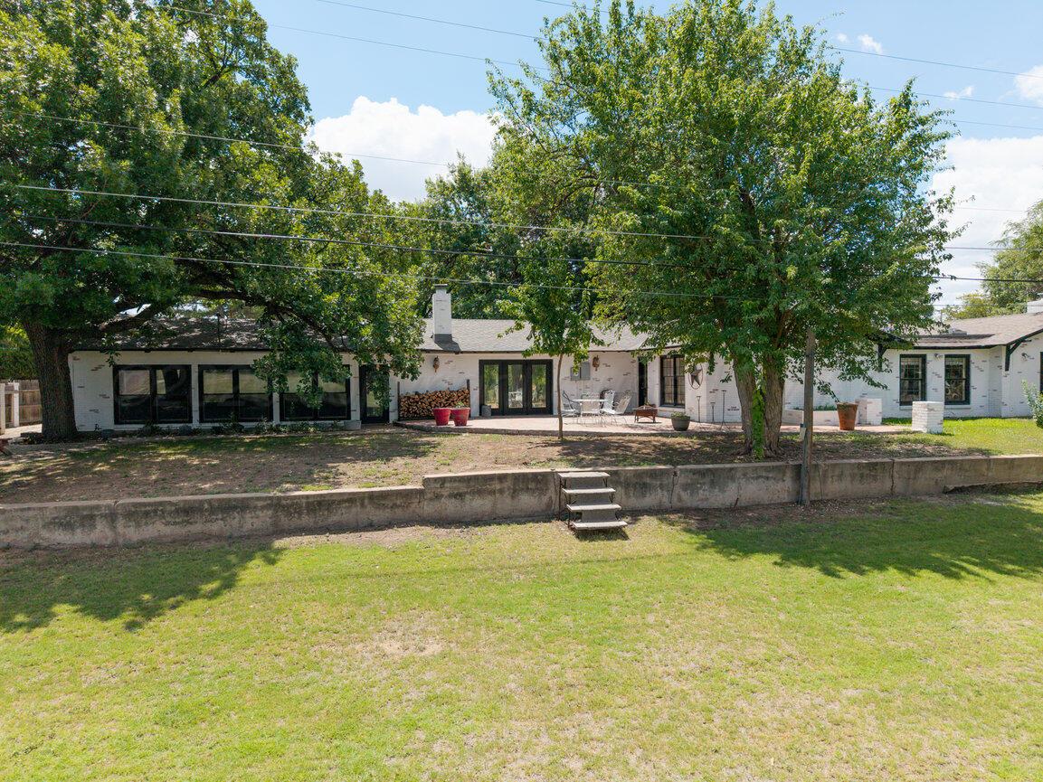 402 Linden Street Property Photo 97