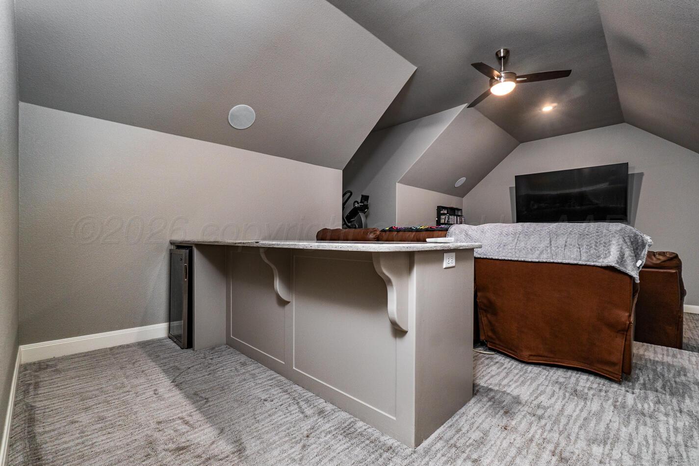 6404 Isabella Drive Property Photo 4