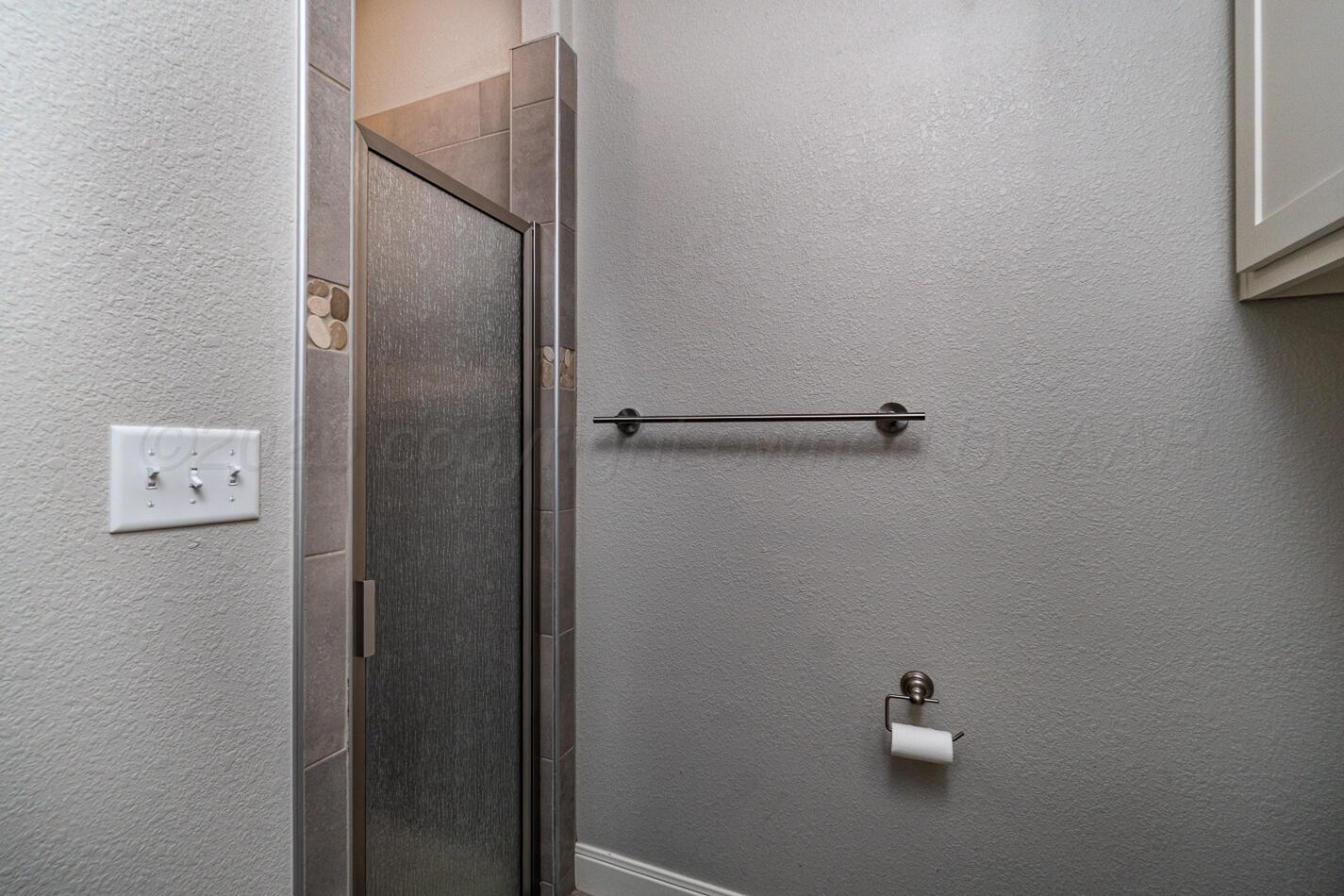 6404 Isabella Drive Property Photo 30