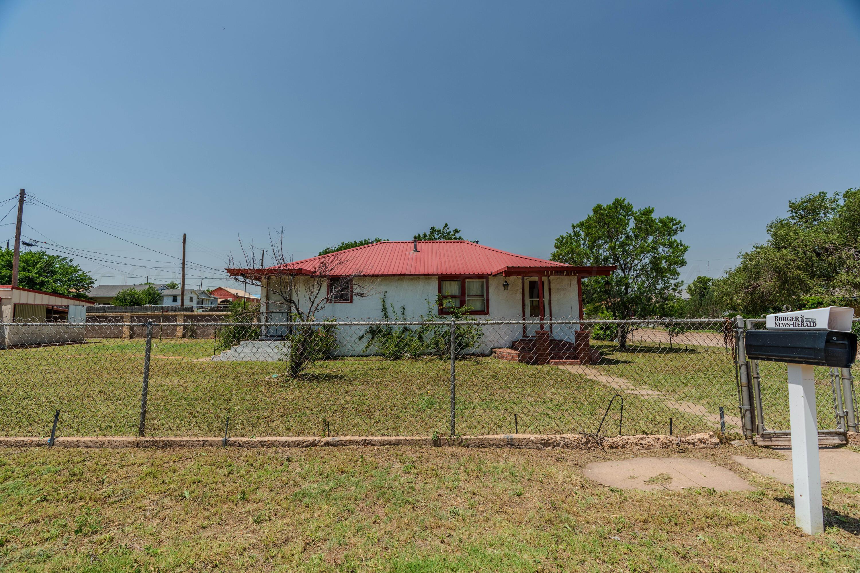 111 Hill Street Property Photo 3