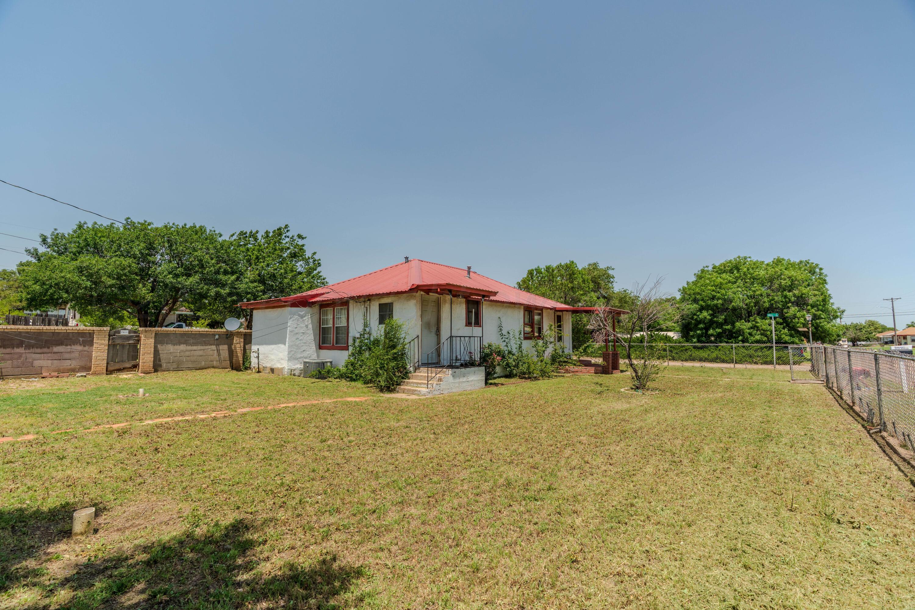 111 Hill Street Property Photo 7
