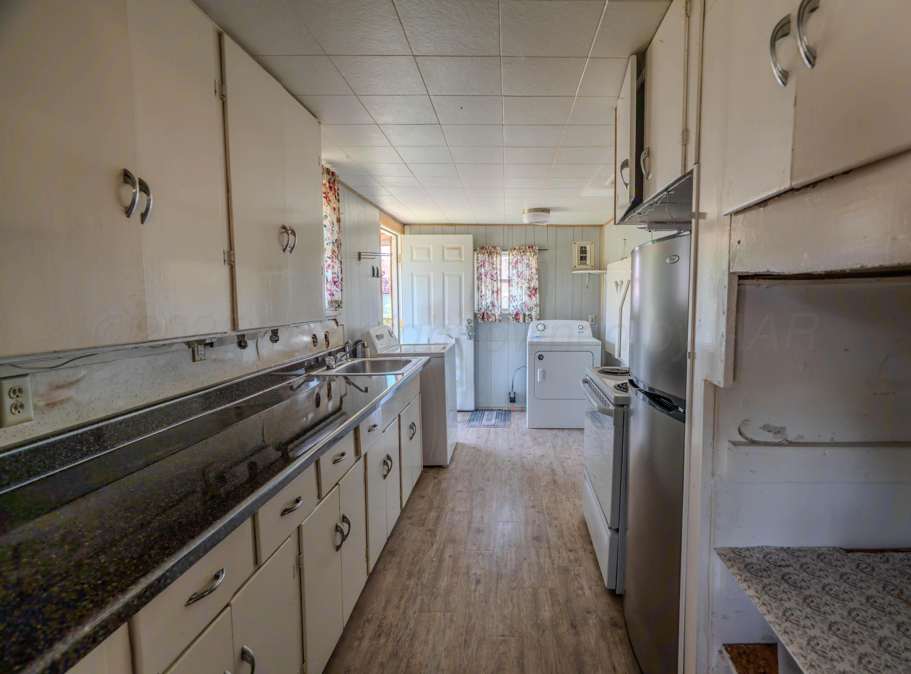 111 Hill Street Property Photo 11