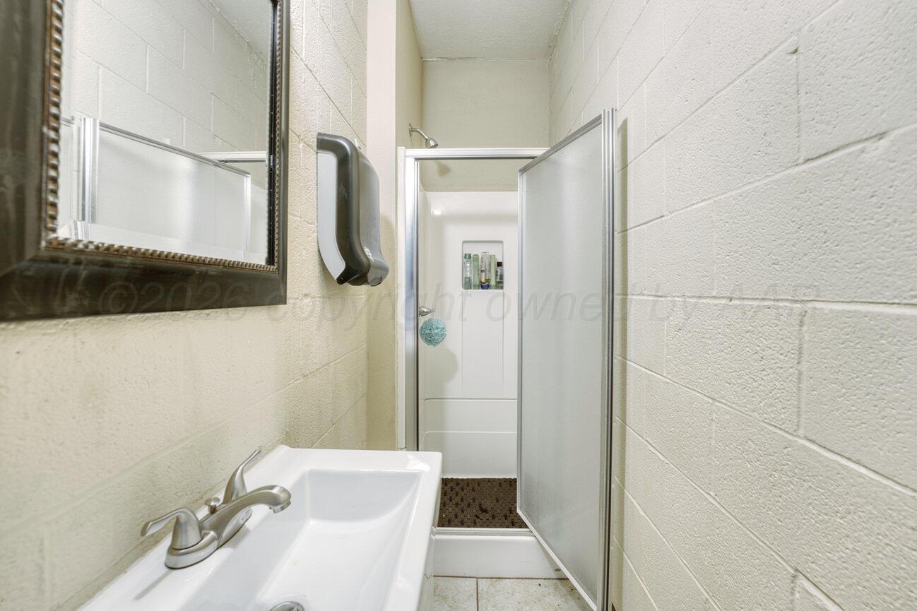 2009 N Marrs Street Property Photo 31