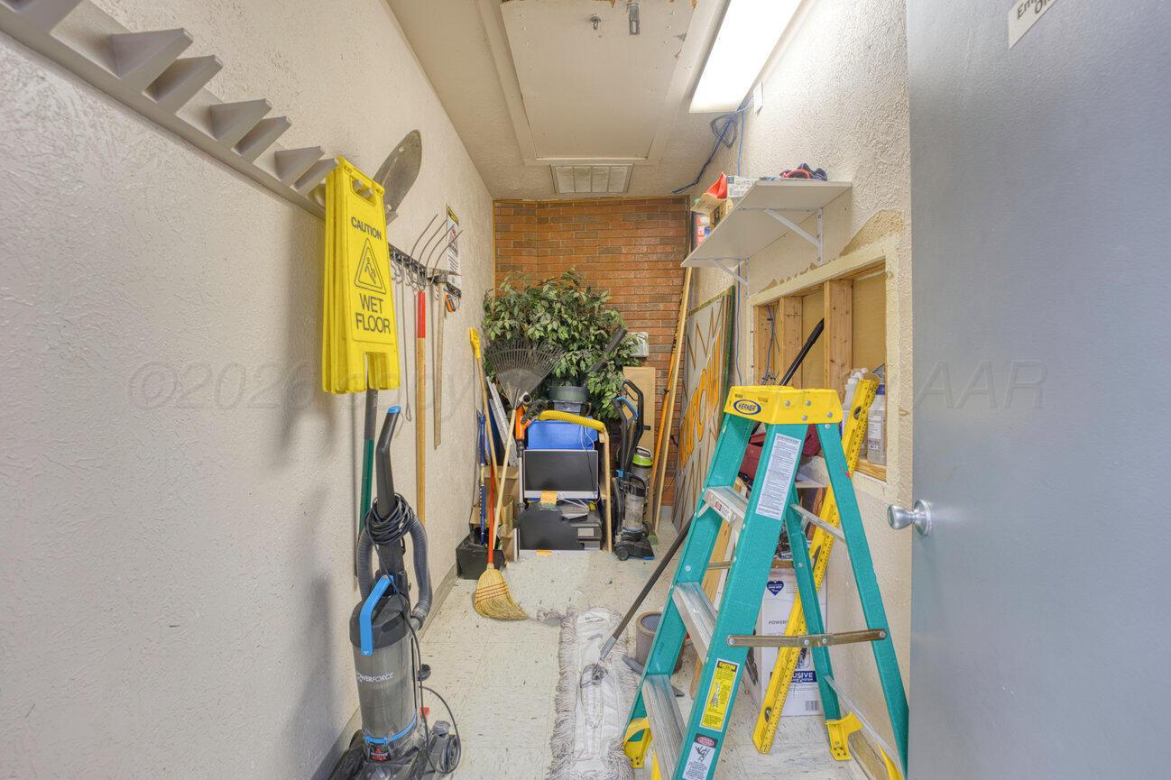2009 N Marrs Street Property Photo 36