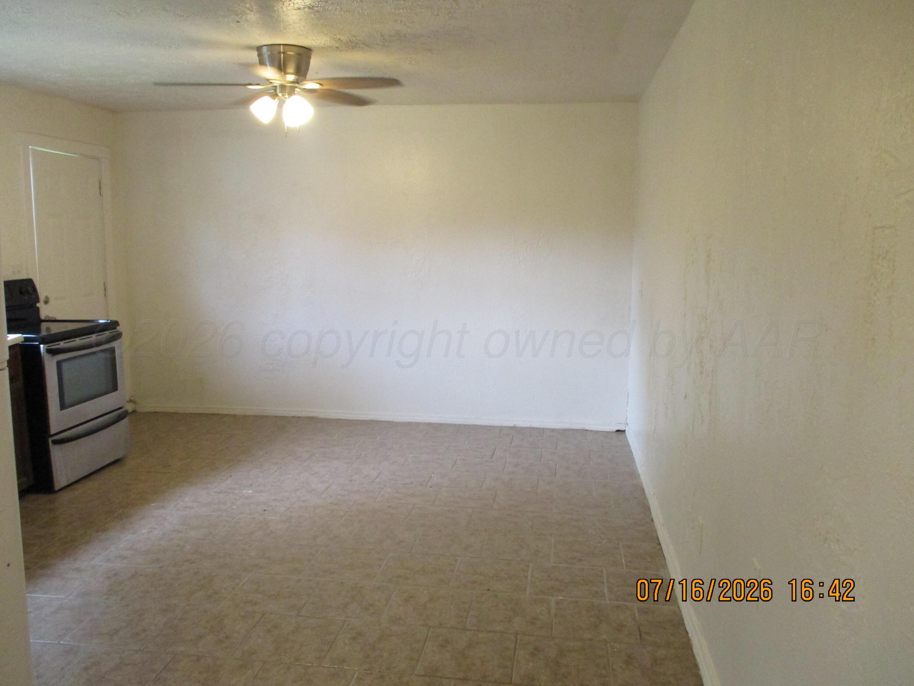 1404 N Bivins Rear Property Photo 4