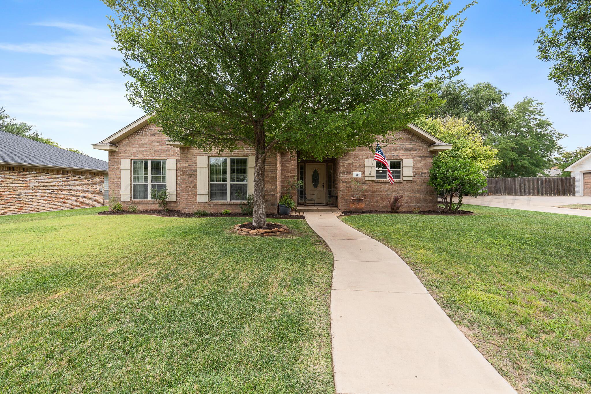 49 Canyon Rim Drive Property Photo 2