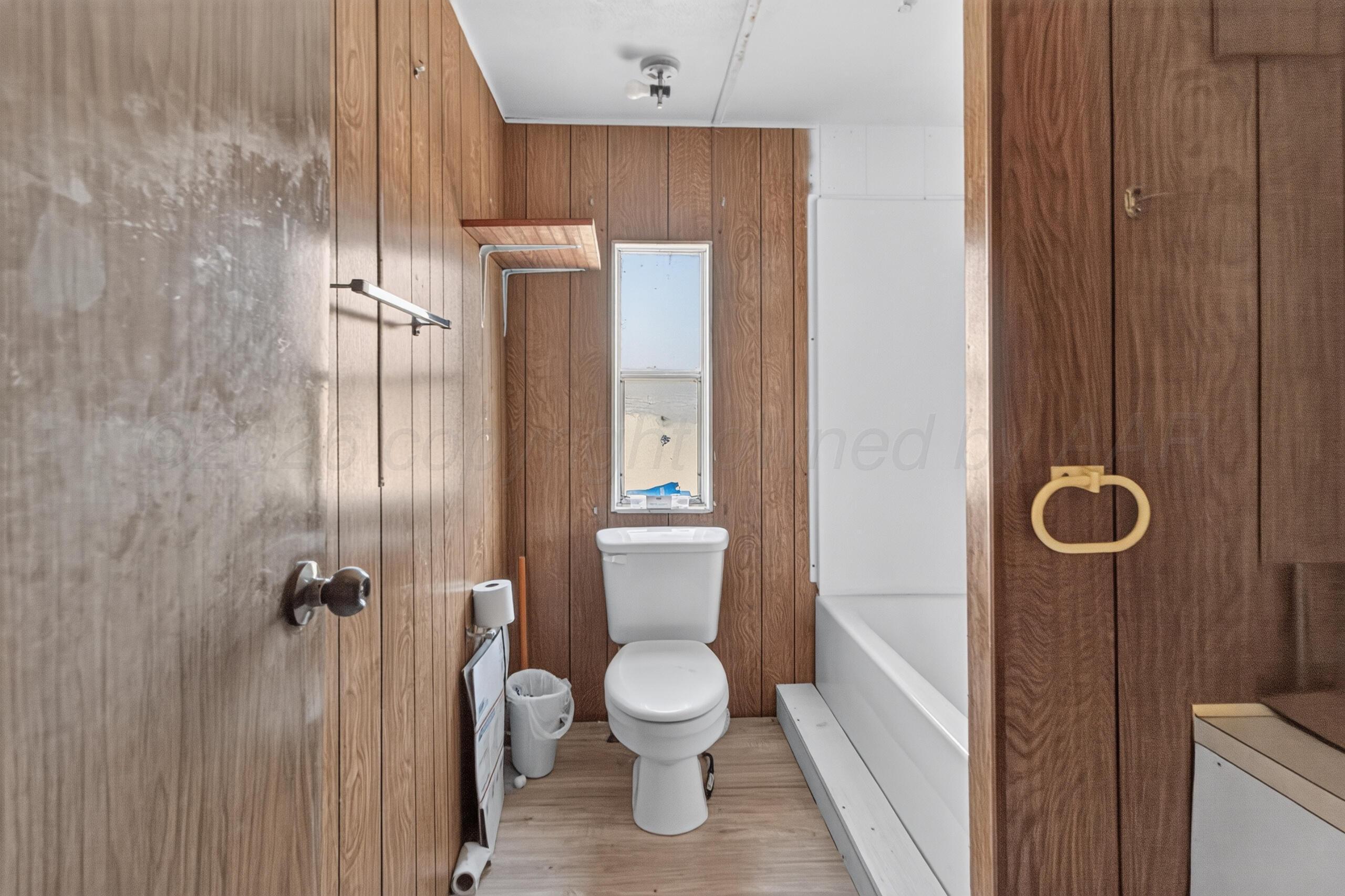 229 Canadian Street Property Photo 12