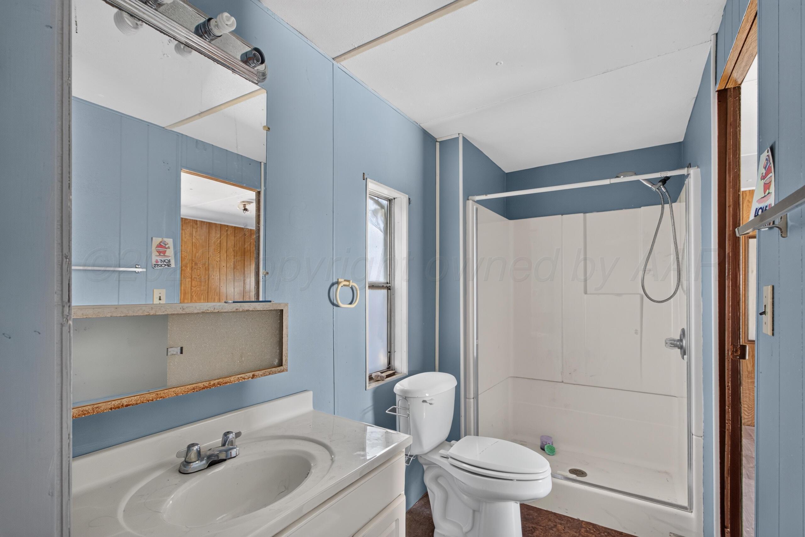 229 Canadian Street Property Photo 17