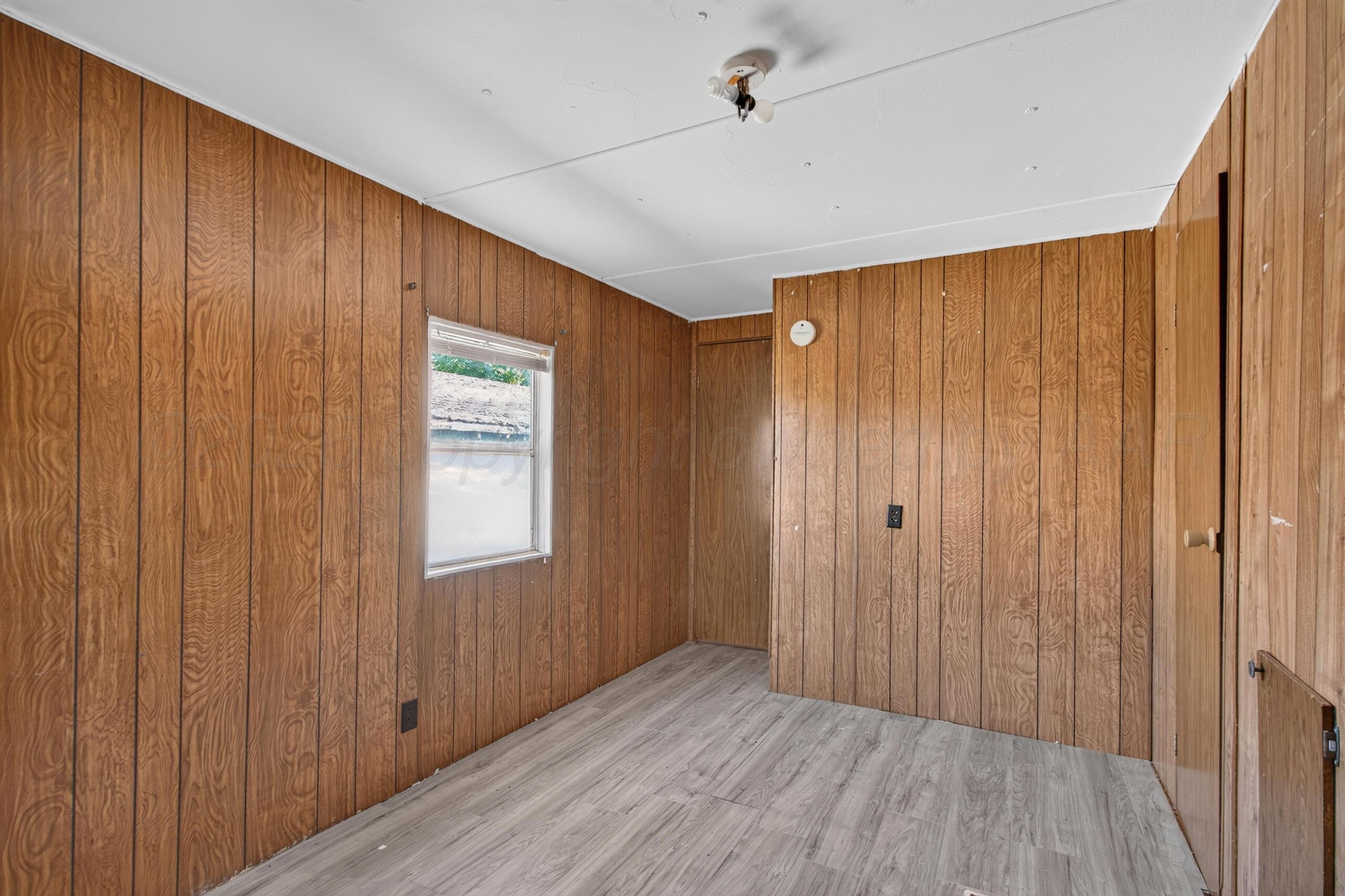 229 Canadian Street Property Photo 19