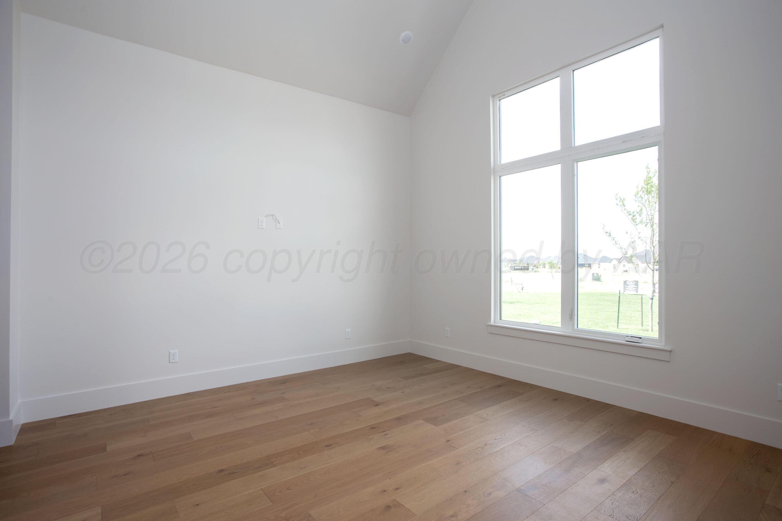 2300 Thunderhead Street Property Photo 18