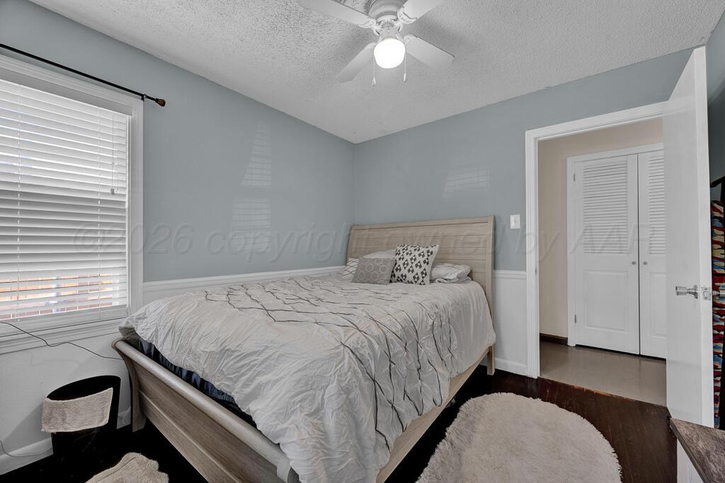 1919 S Milam Street Property Photo 15
