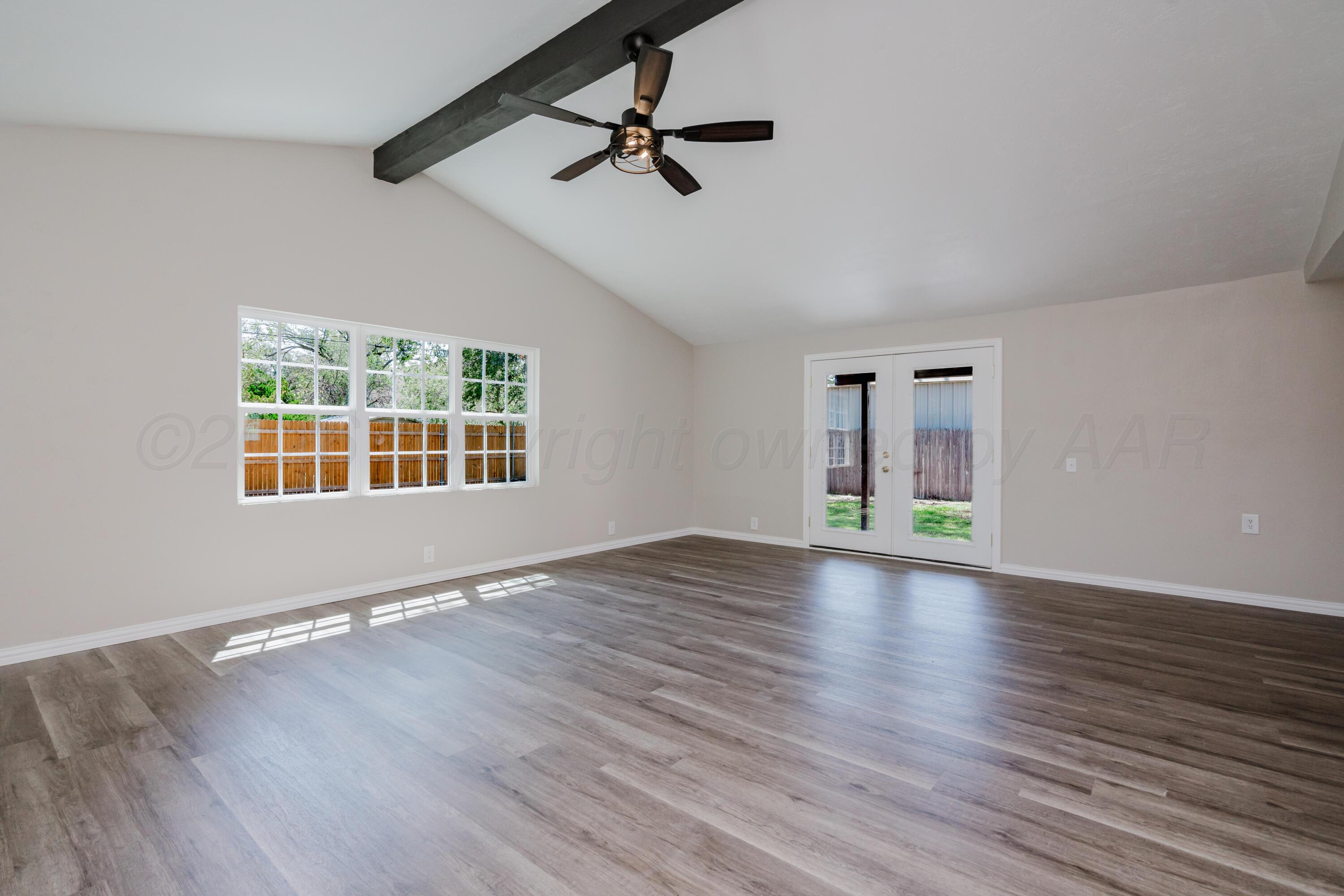 4521 Chisholm Trail Property Photo 6