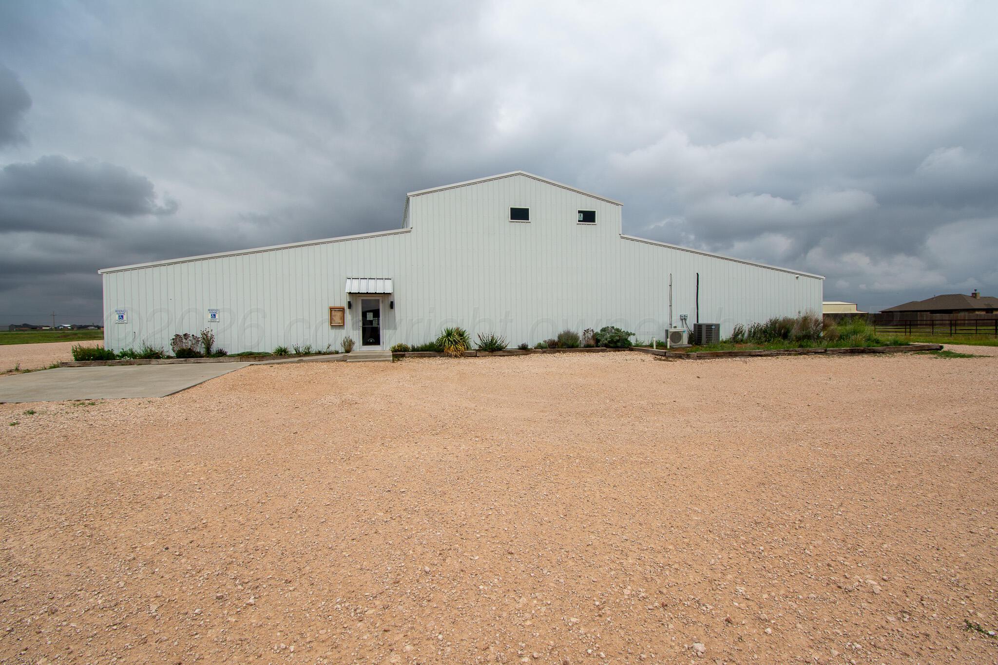 18100 W Interstate 40 Property Photo 2
