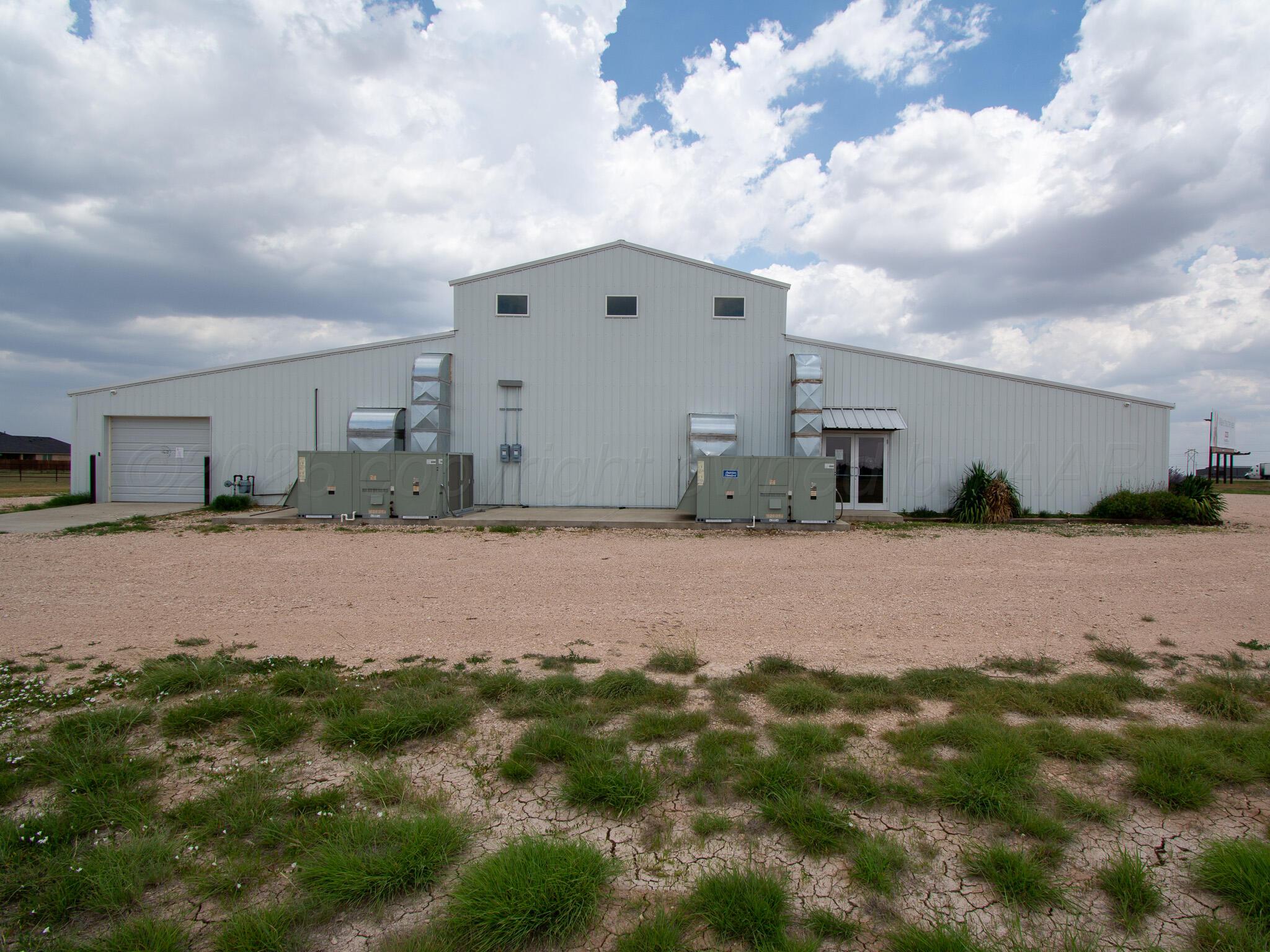 18100 W Interstate 40 Property Photo 3