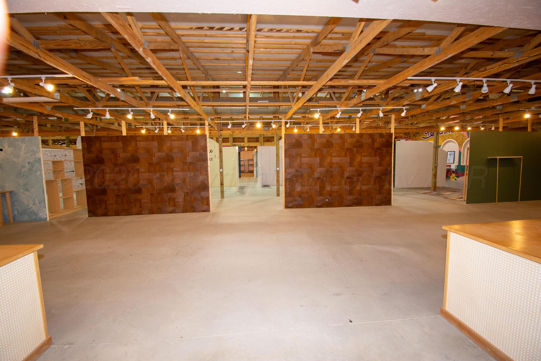 18100 W Interstate 40 Property Photo 5