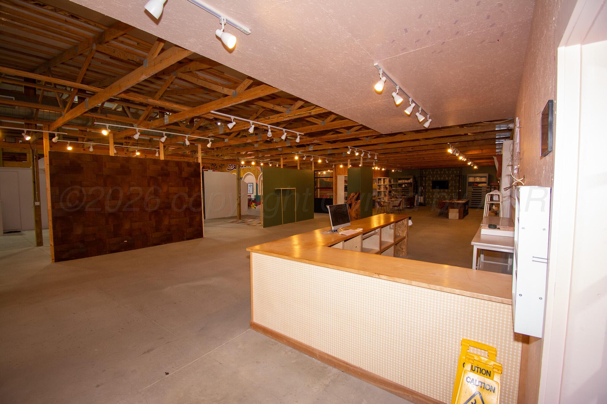 18100 W Interstate 40 Property Photo 6