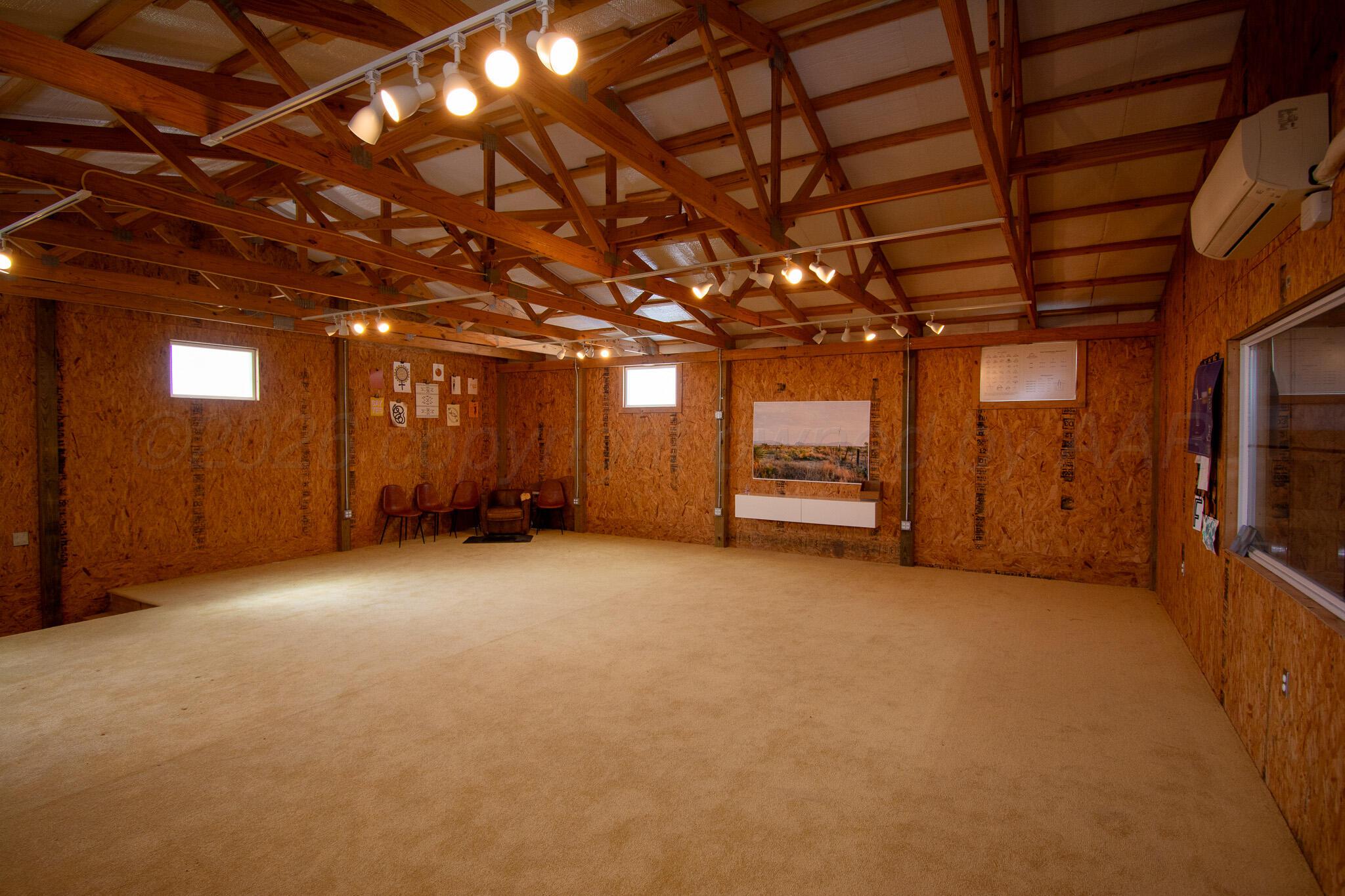 18100 W Interstate 40 Property Photo 38