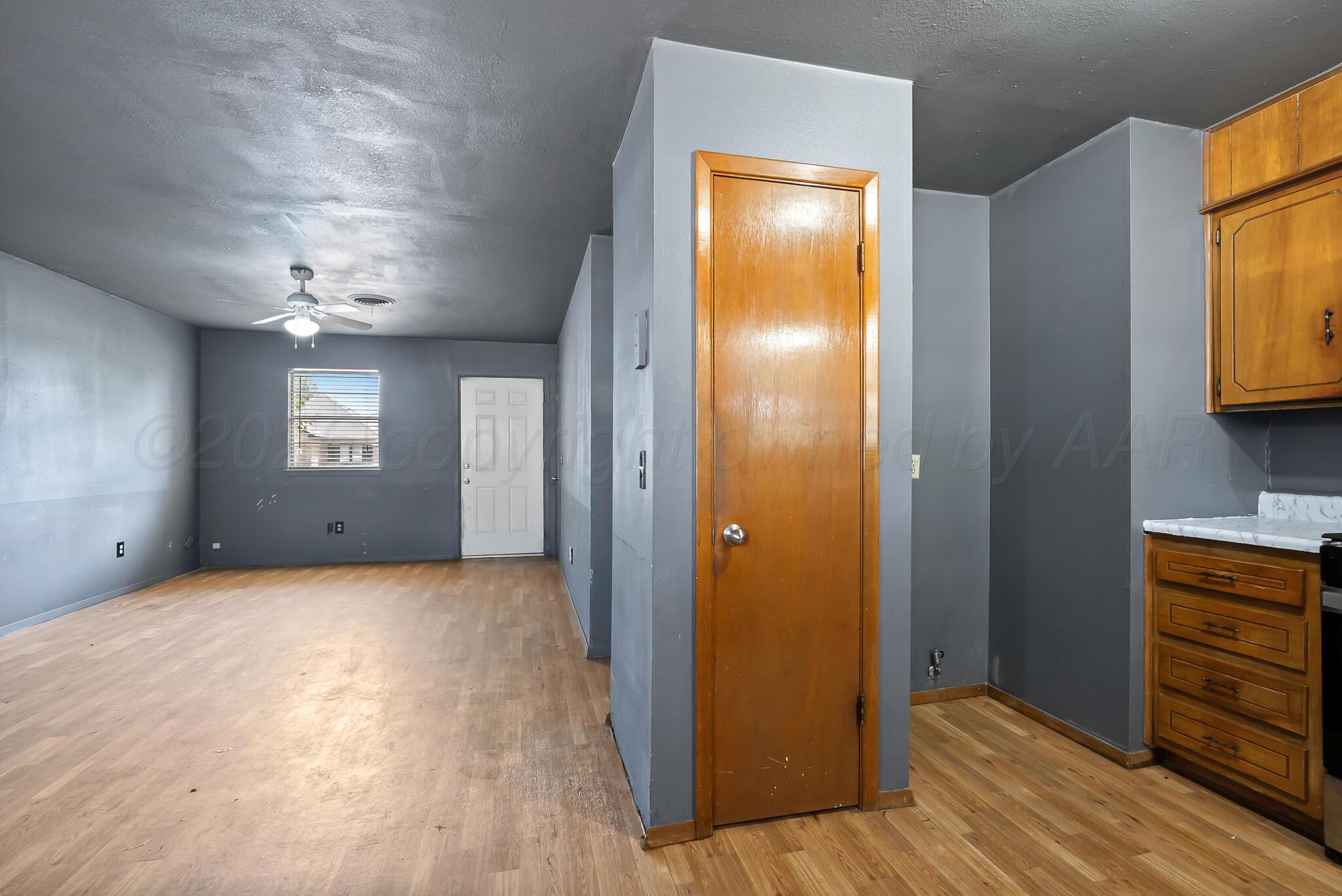 407 N 5th Street Property Photo 9