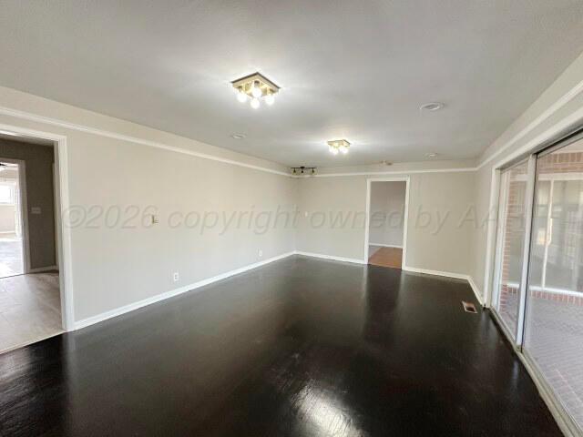 321 S Barkley Street Property Photo 12