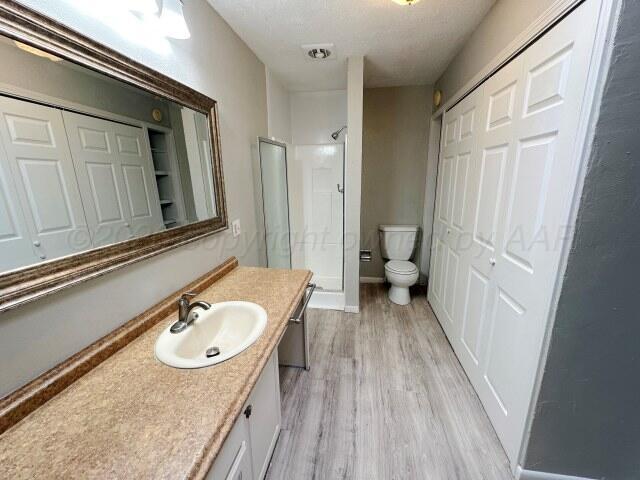 321 S Barkley Street Property Photo 18