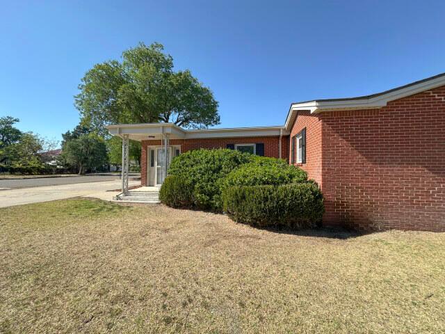 321 S Barkley Street Property Photo 25