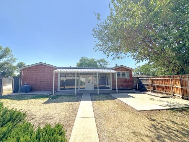 321 S Barkley Street Property Photo 28