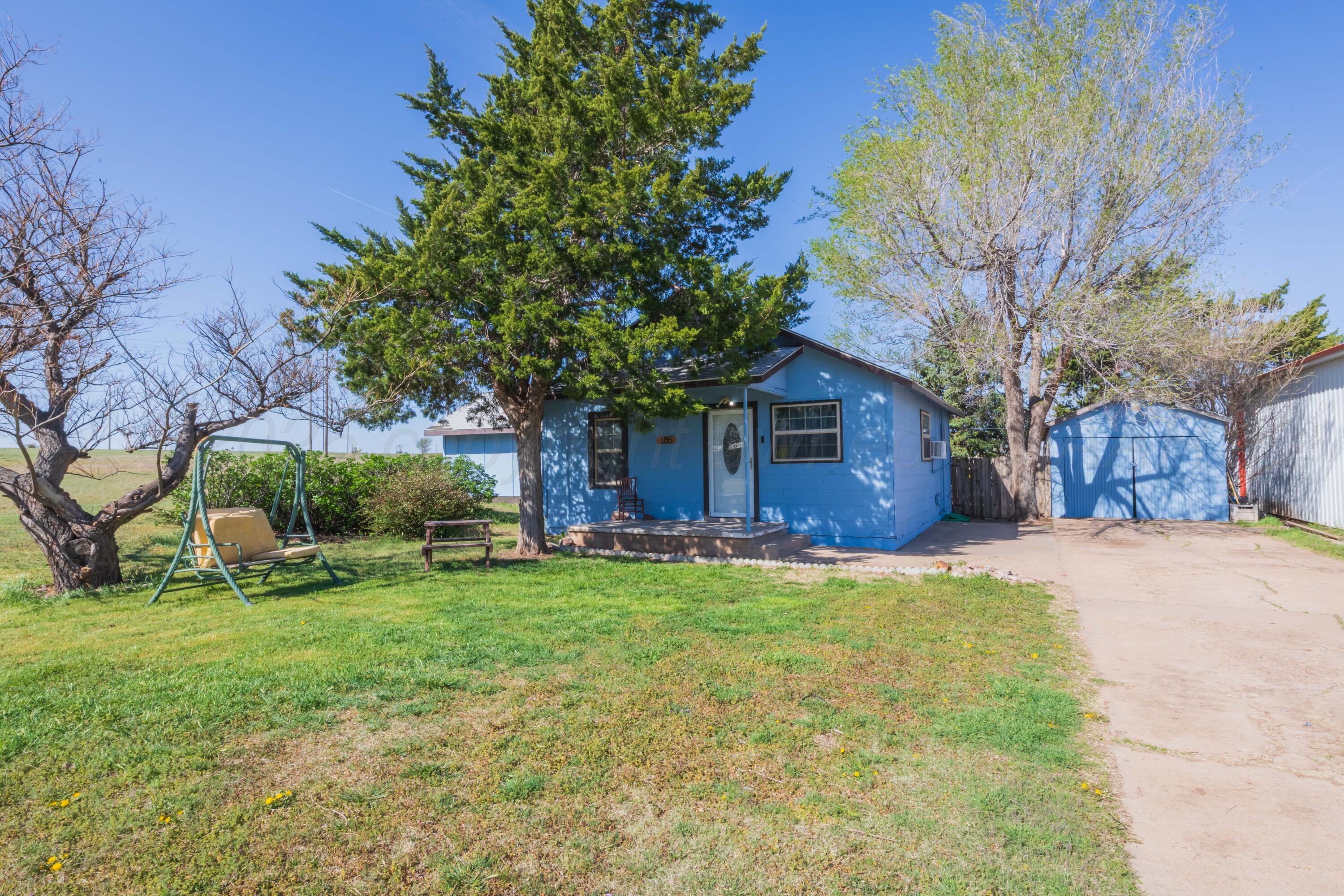 105 Poplar Street Property Photo 3