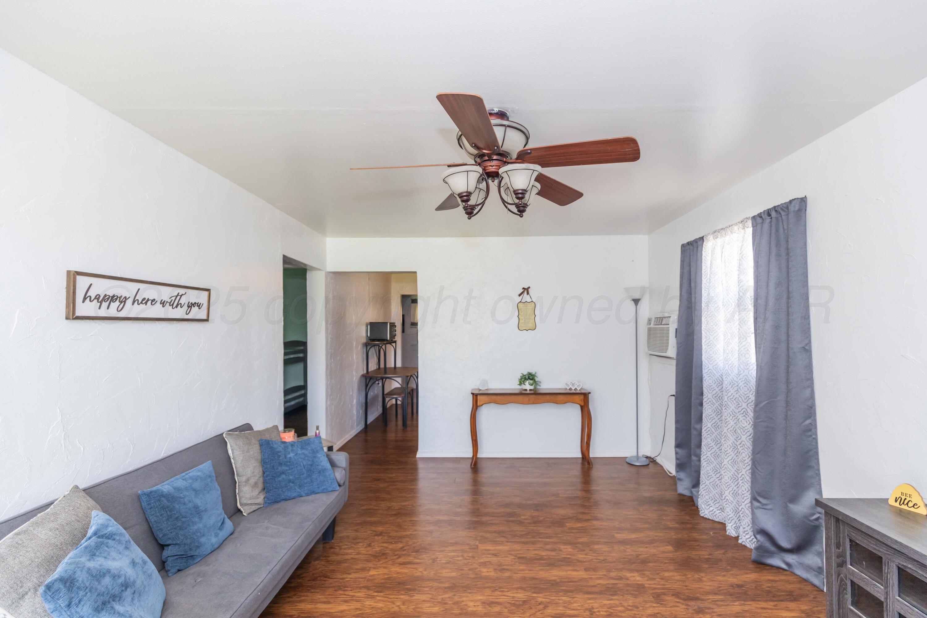 105 Poplar Street Property Photo 8