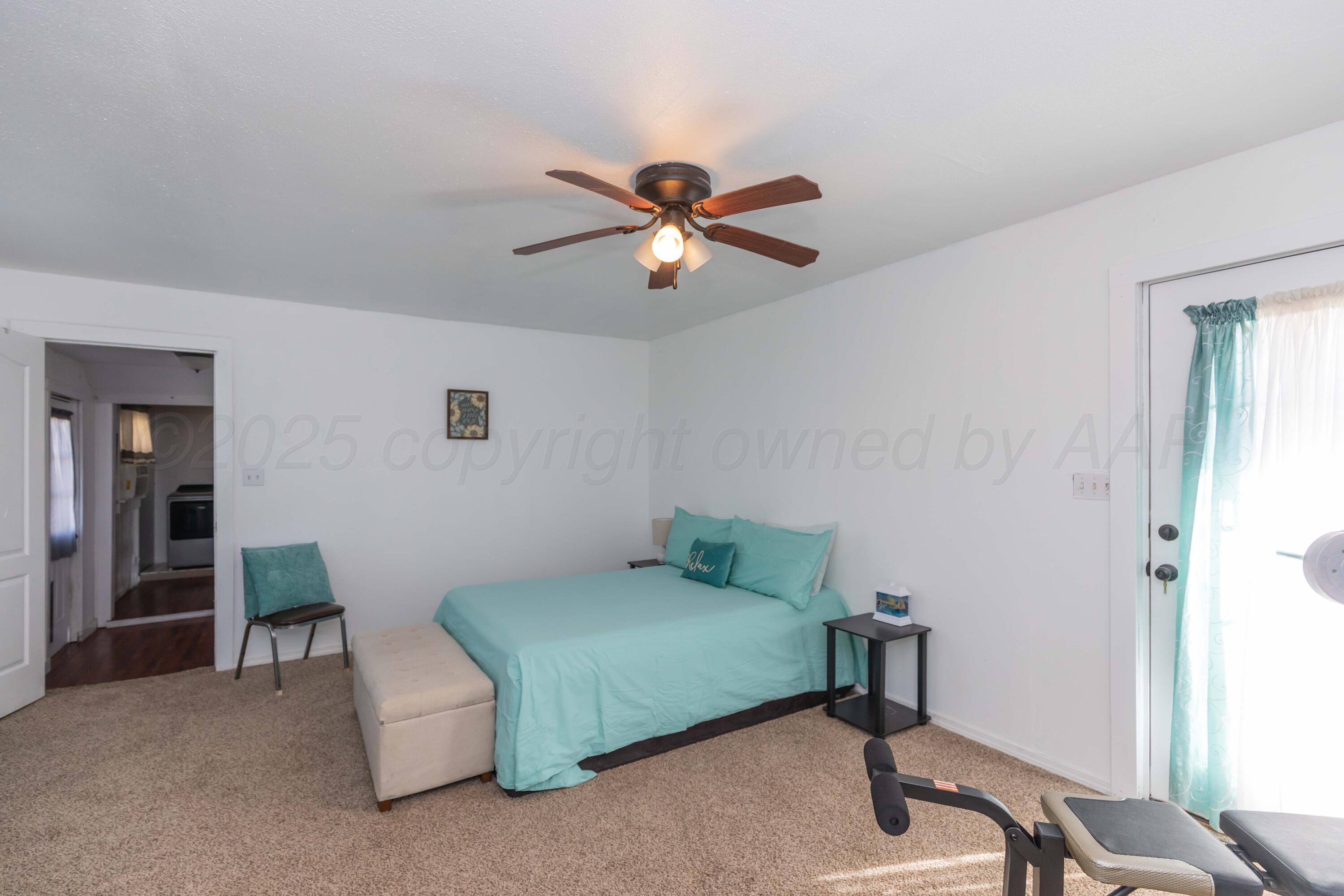 105 Poplar Street Property Photo 15