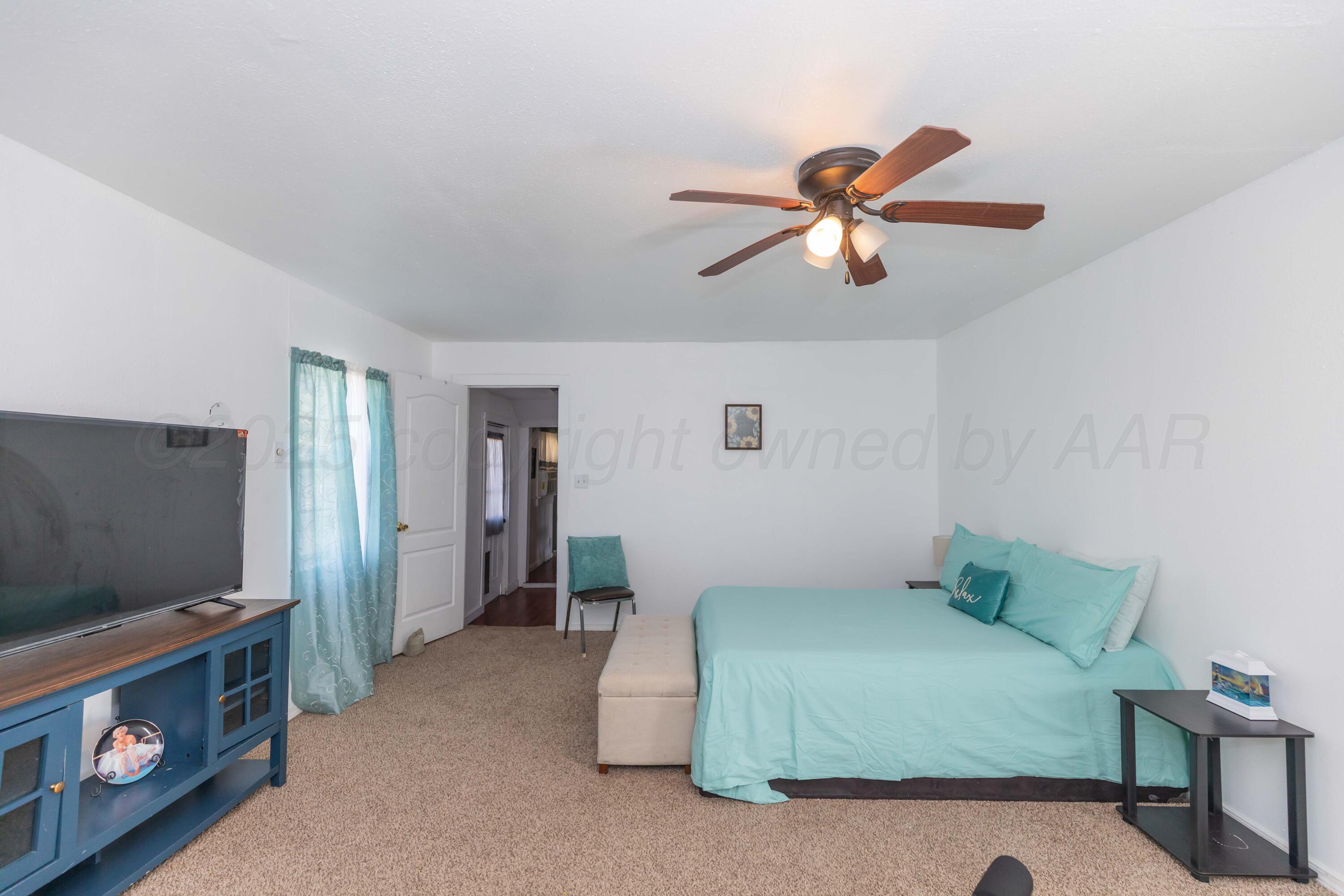 105 Poplar Street Property Photo 18