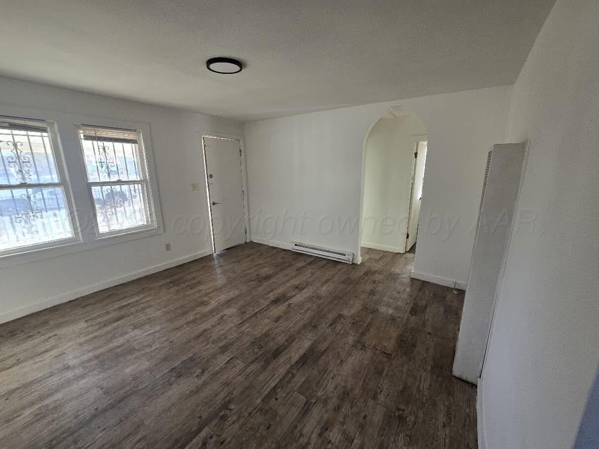 108 S Georgia Street Property Photo 6