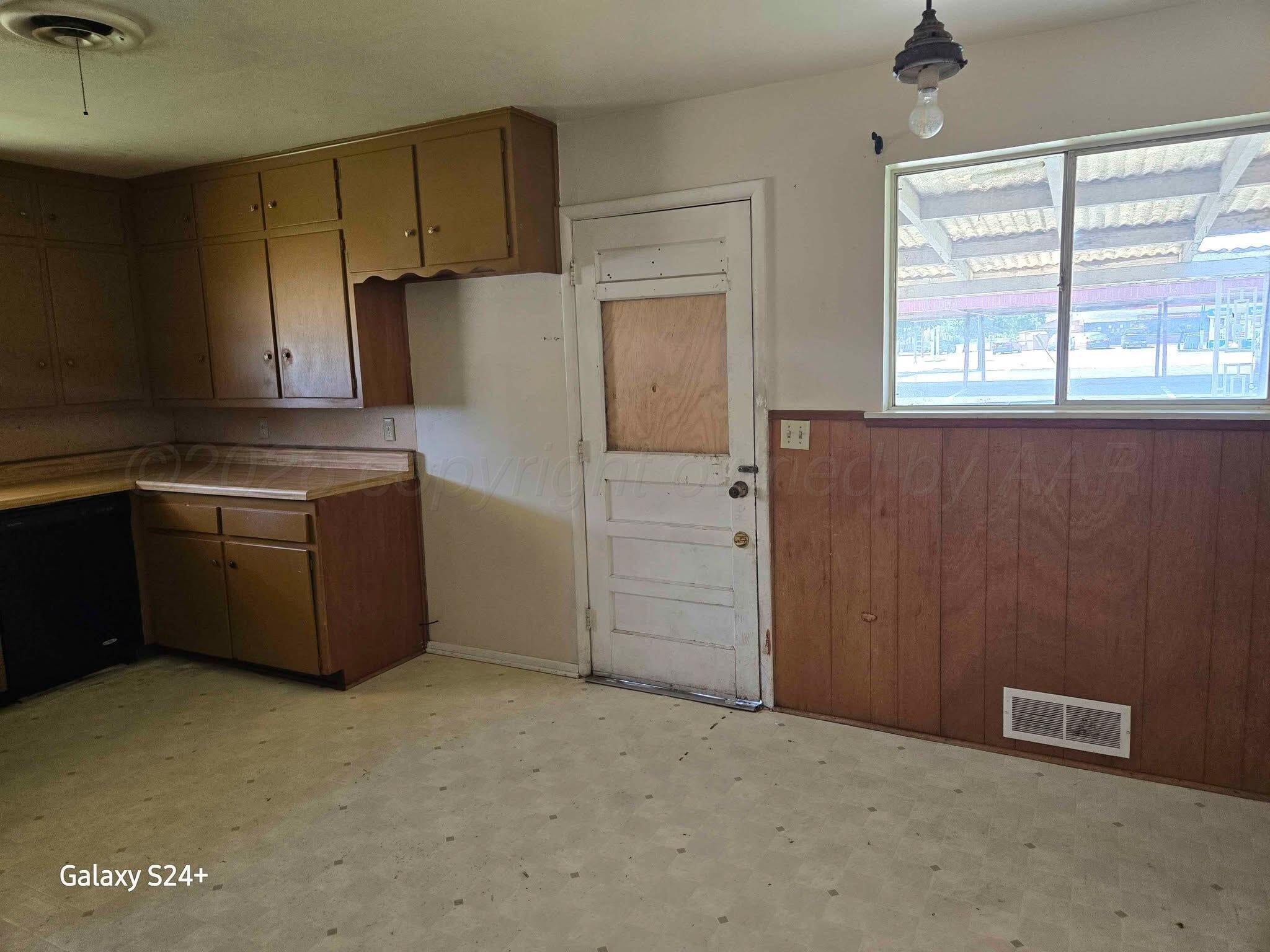 504 S Fairmont Street Property Photo 1