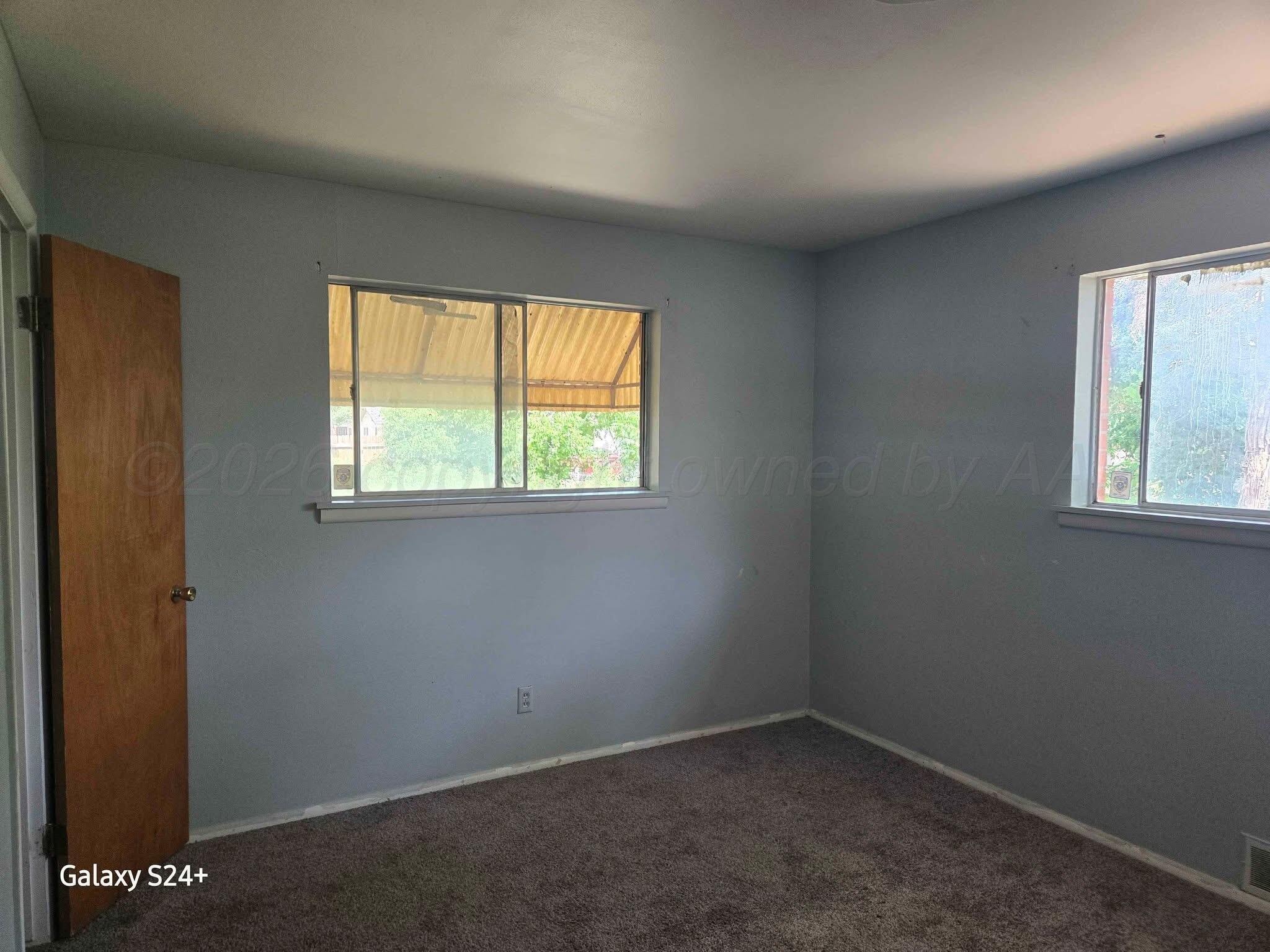 504 S Fairmont Street Property Photo 8