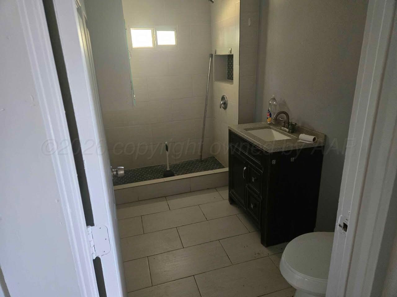 802 S Fairmont Street Property Photo 2