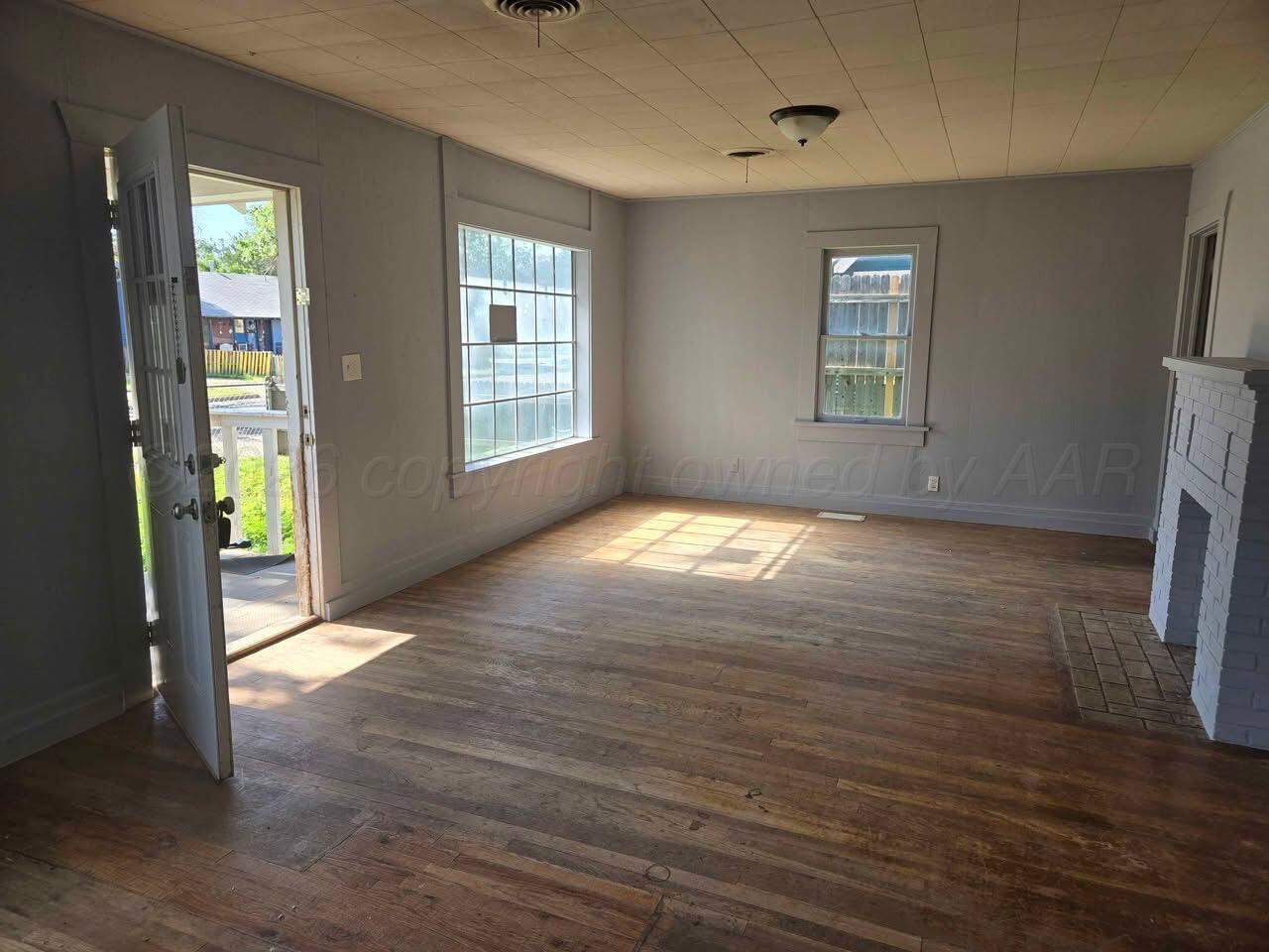 802 S Fairmont Street Property Photo 8