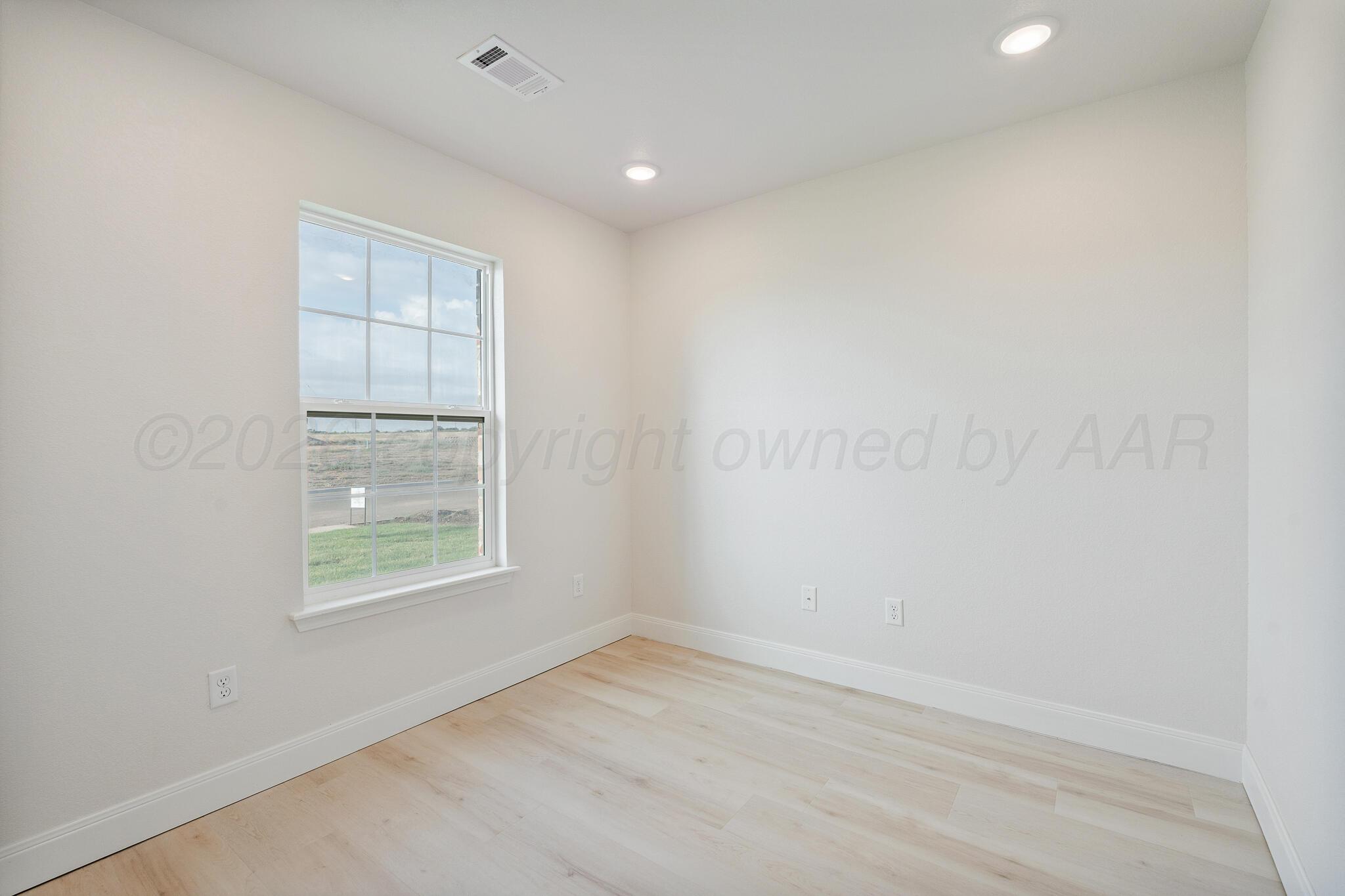 1805 Living Water Drive Property Photo 5