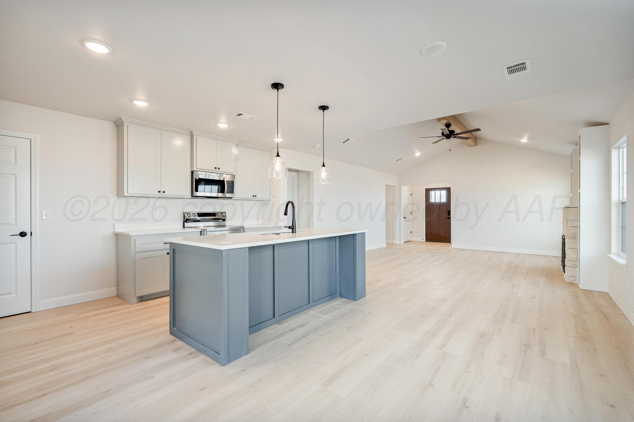 1805 Living Water Drive Property Photo 11