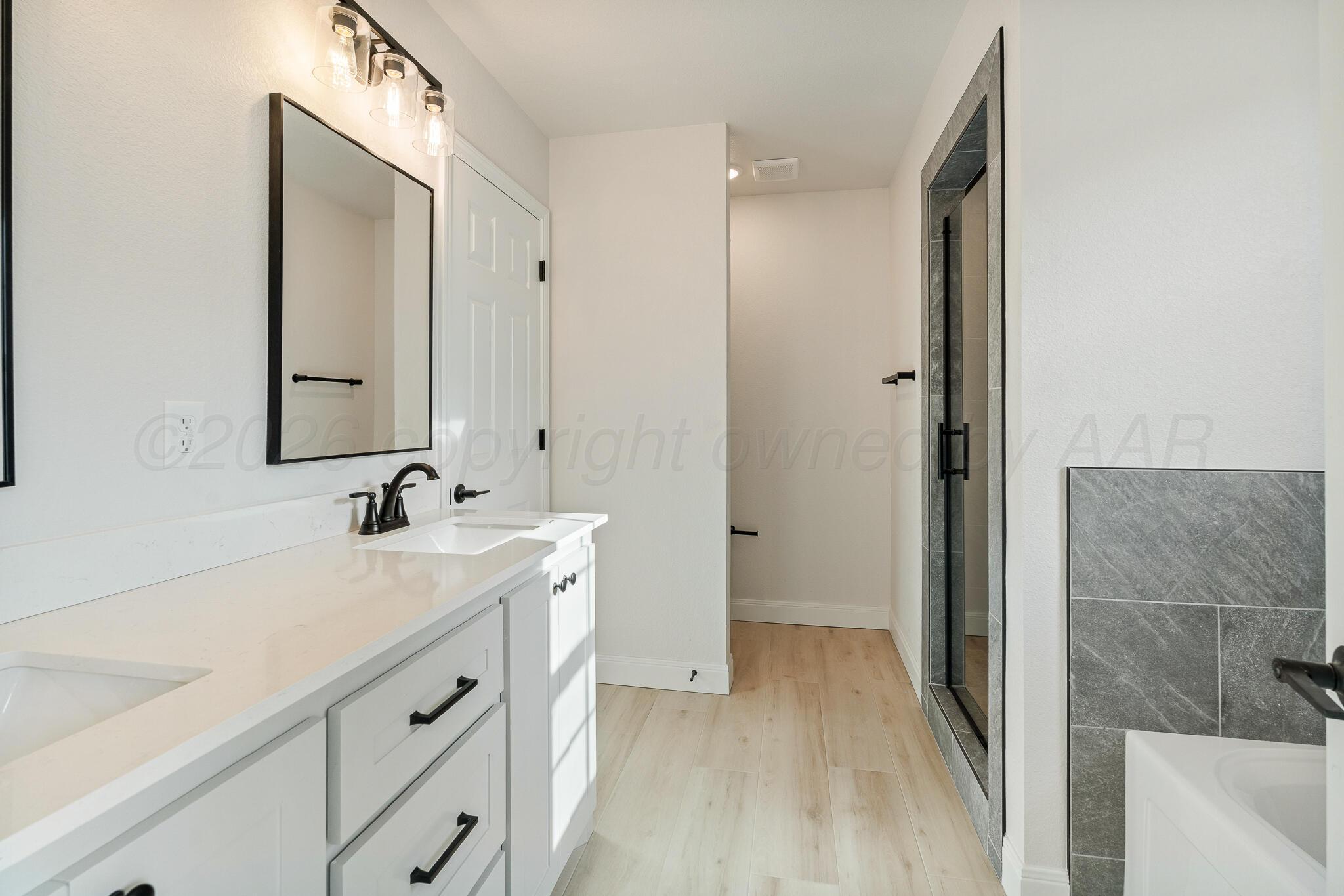 1805 Living Water Drive Property Photo 16