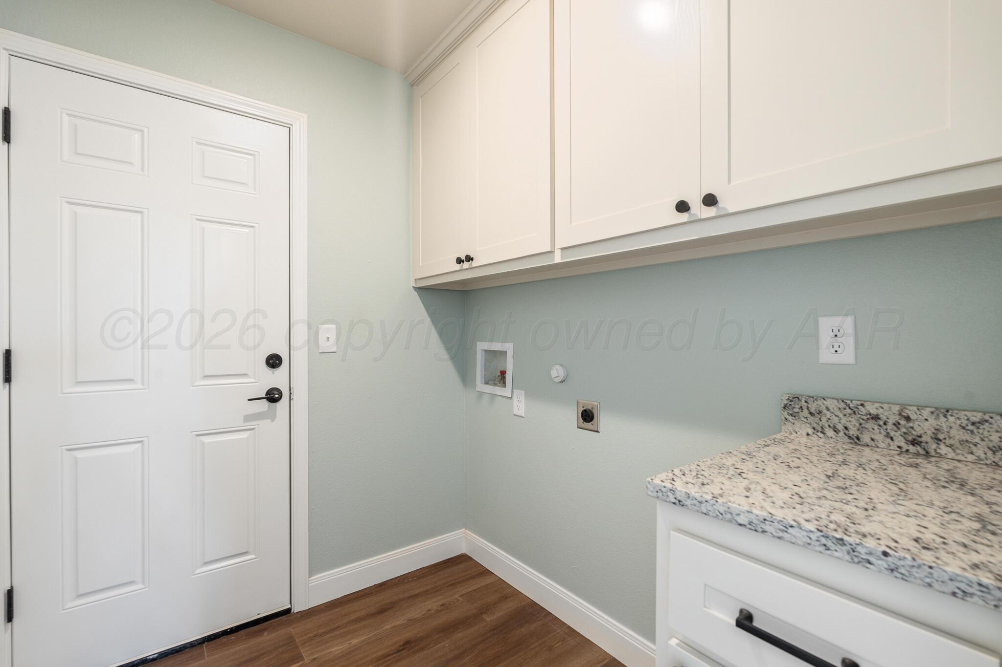 1807 Living Water Drive Property Photo 24