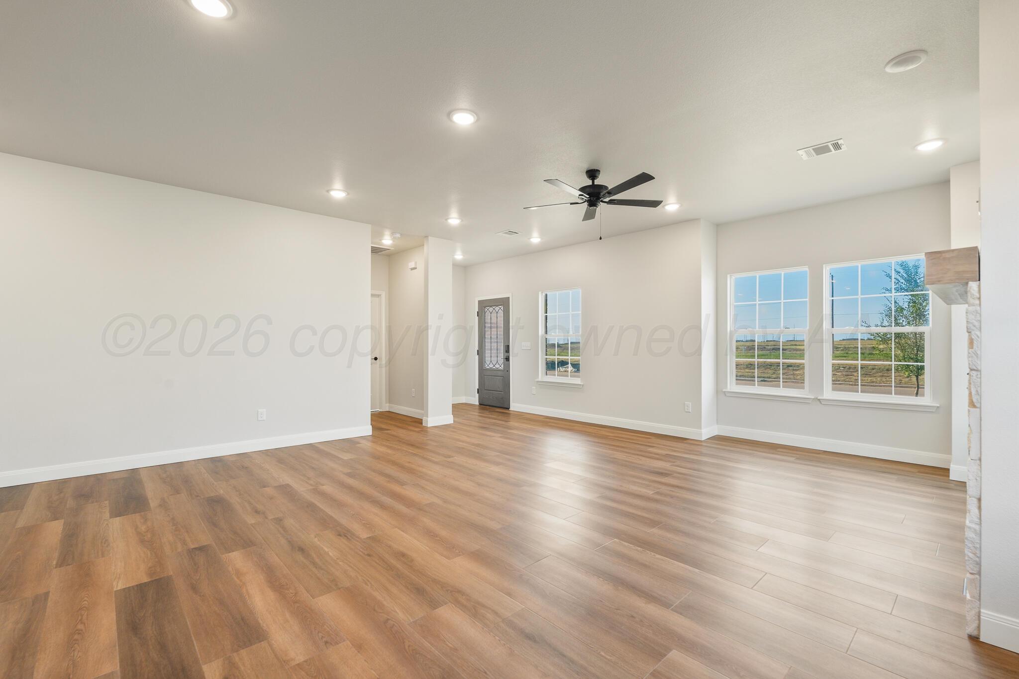 1809 Living Water Drive Property Photo 5
