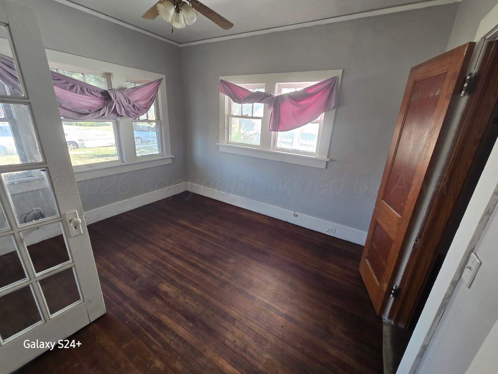 1413 S Ong Street Property Photo 7